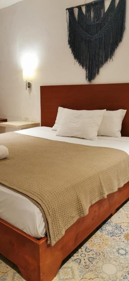Hotel Casa Bamboo バリャドリッド エクステリア 写真